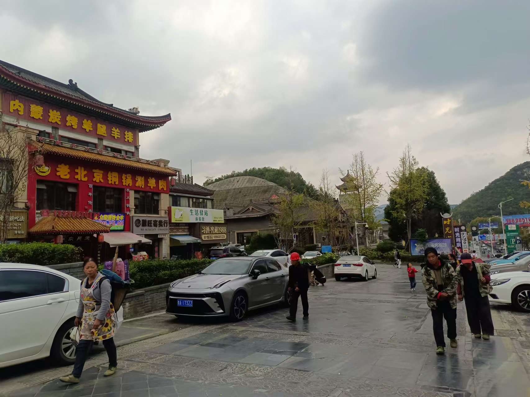 清镇市时光贵州临街旺铺出租 95平方